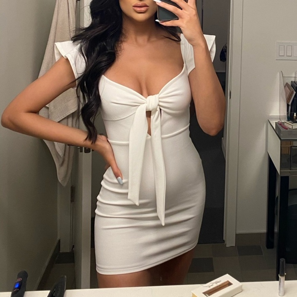 Honeybum White Dress, size small